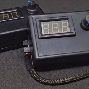 Extern Regulator ställbar mellan 13.4-16.2volt